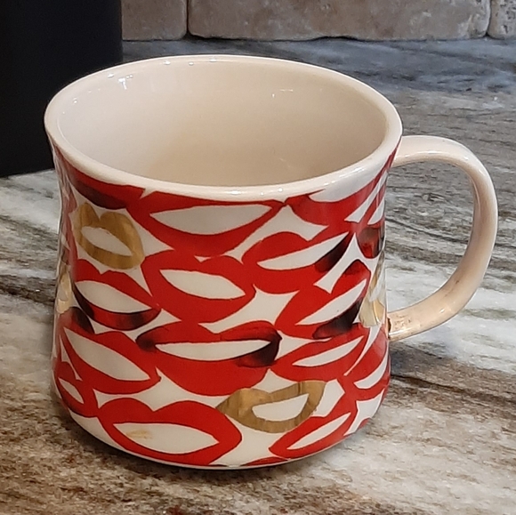 Anthropologie Kate Roebuck lip mug cup - Picture 2 of 7